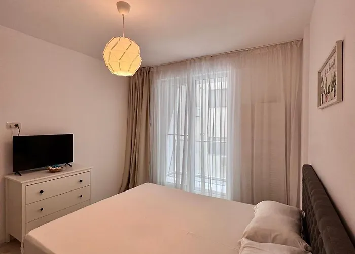 Happy Family Lamera Navodari