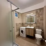 Apartment Lamera Happy Bogu Cu 3 La 200 M De Mare