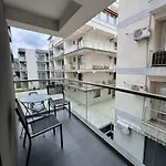Apartment Lamera Happy Bogu Cu 3 La 200 M De Mare Navodari